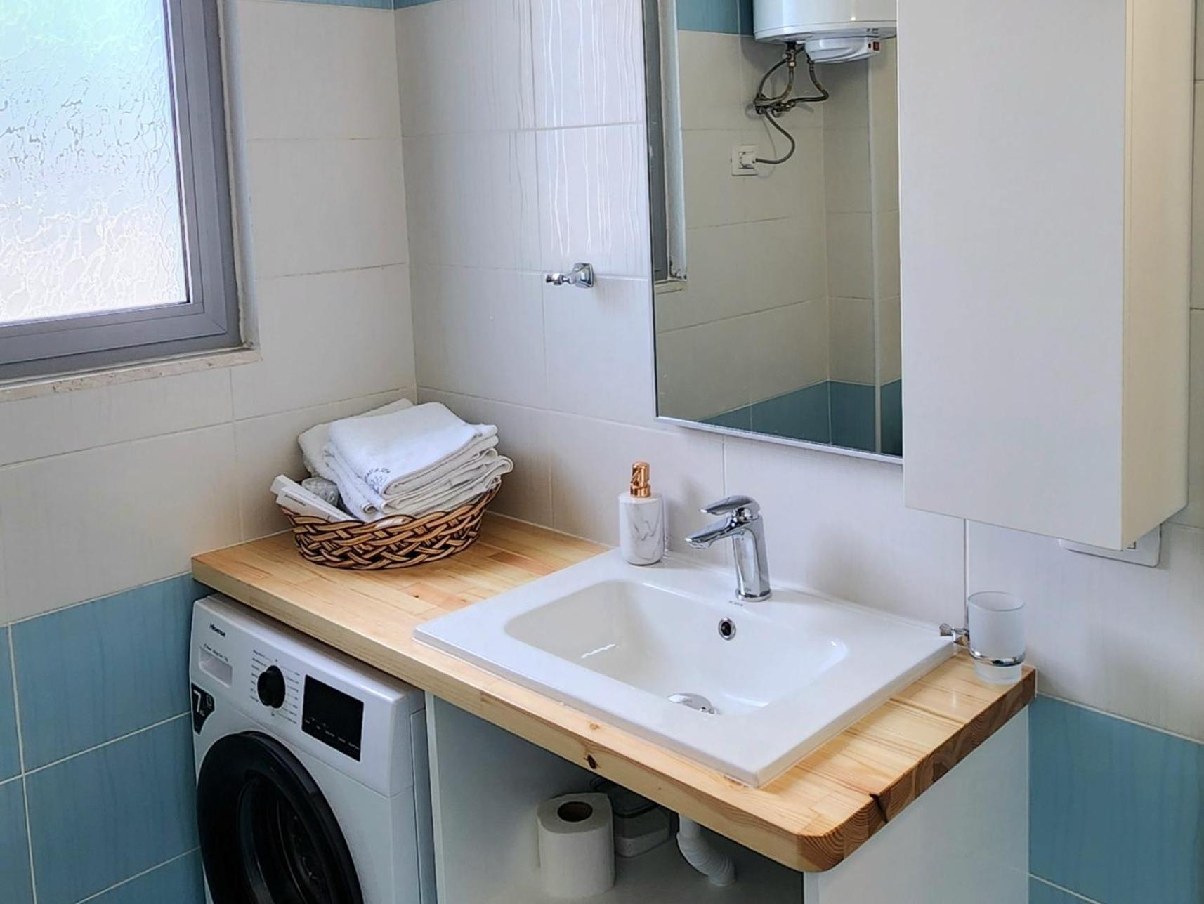 Vlorë Avalona Apartment 1 מראה חיצוני תמונה